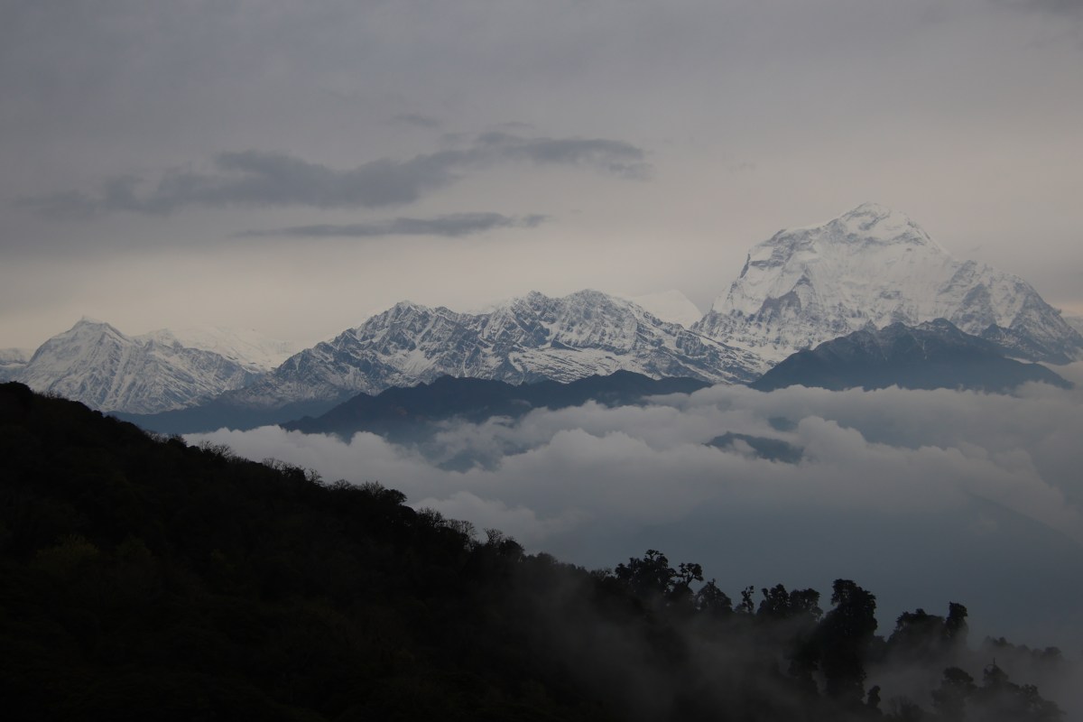 The solitude of Khopra ridge – Ghodepani-Poonhill